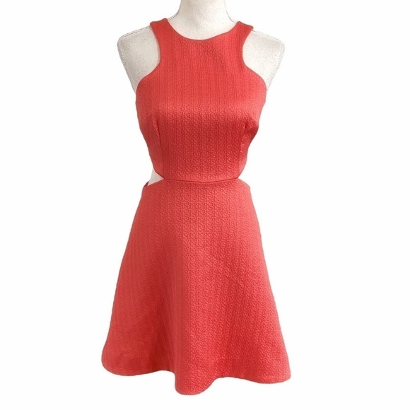 Nwt CLUB MONACO TAIKA CORAL TEXTURED CUT OUT SLEEVELESS MINI COCKTAIL DRESS - Picture 1 of 11